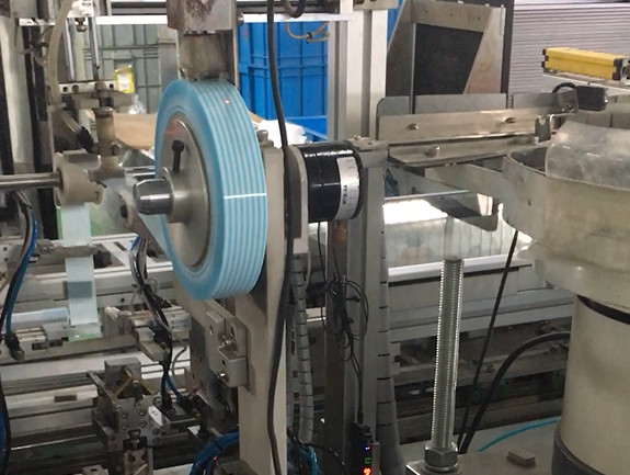 全自動(dòng)冰箱玻璃隔板生產(chǎn)線